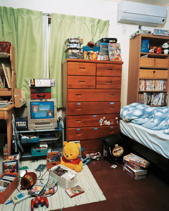 These 20 powerful photos of kids' bedrooms will change the way you look