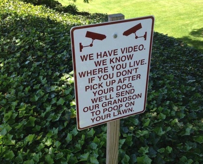 24-of-the-most-hilarious-yard-signs-ever-written-07.jpg