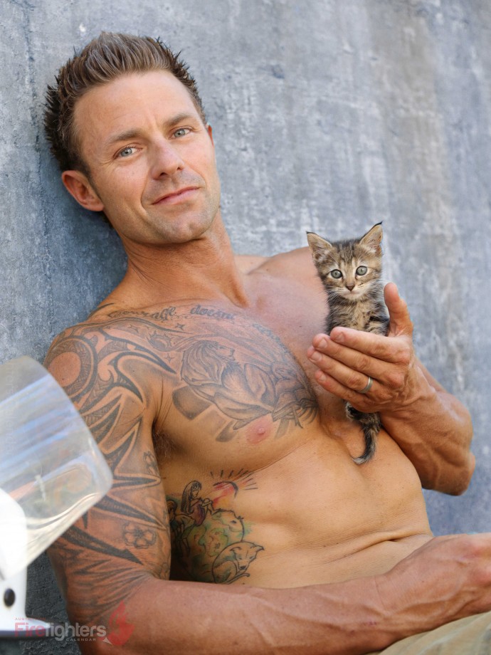 Australian Firefighters Pose With Cats For 2019 Charity Calendar And 