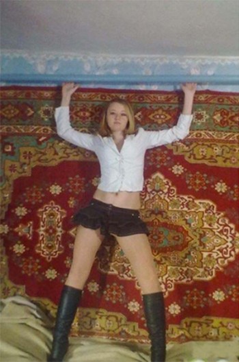 These 18 Hilarious Pics Of Russian Girls Posing For Glamour Shots Will