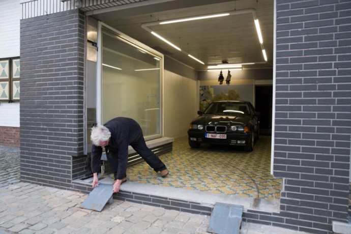 City Hall Refused This Man A Garage Permit. His Solution Is Hilariously Clever.