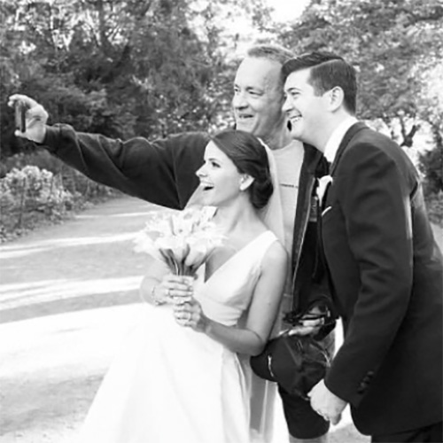Tom Hanks Accidentally Crashed This Couple's Wedding Photoshoot And It's Just Perfect