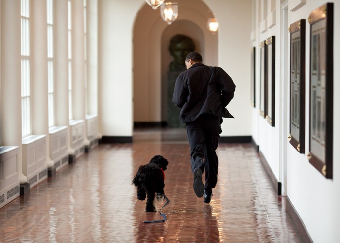 White House's Official Photographer Pete Souza Reveals His Favourite Photos Of Obama